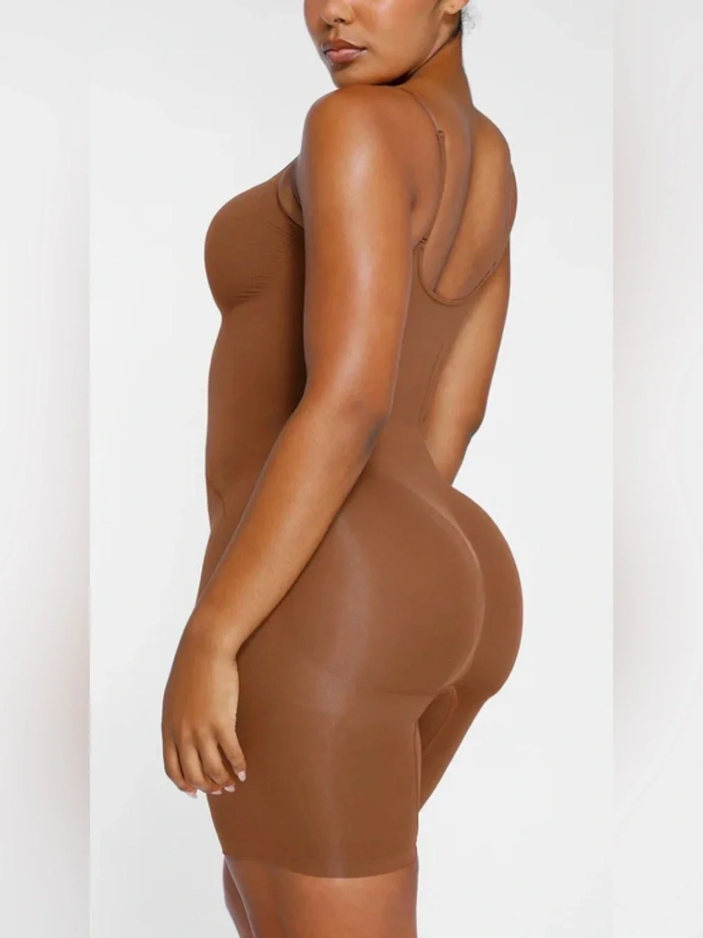 Shapellx Skin Flow Seamless Smoothing Bodysuit
